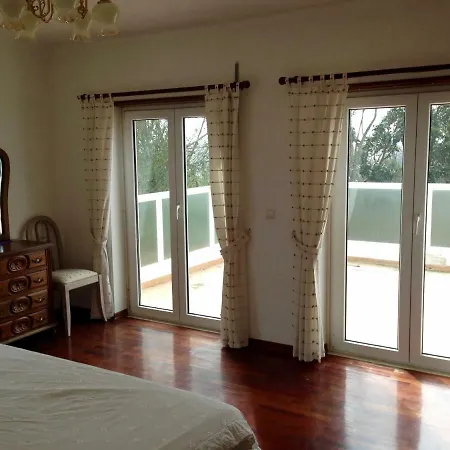 Wavin' Trees Дом отдыха Эрисейра