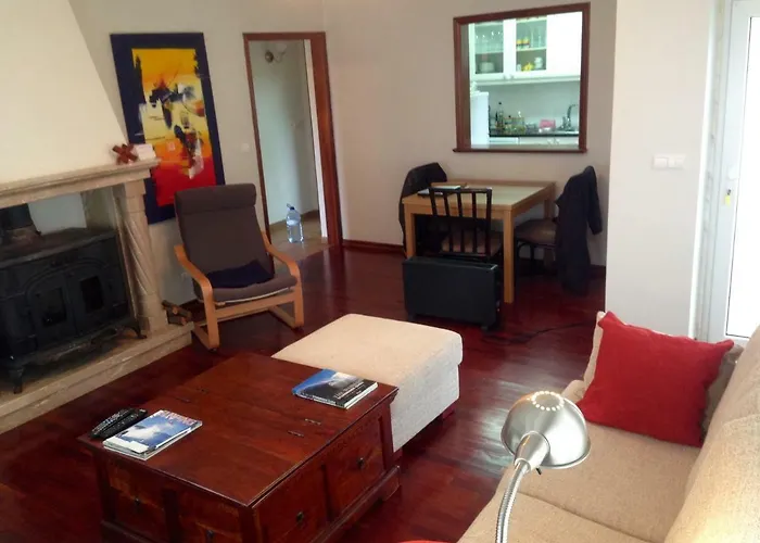 Wavin' Trees Ericeira